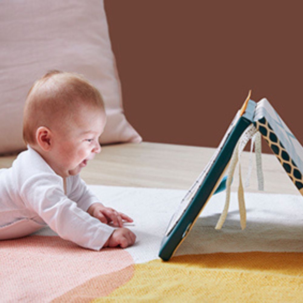 Baby Sensory Mirror by Kaloo | Cotton Planet