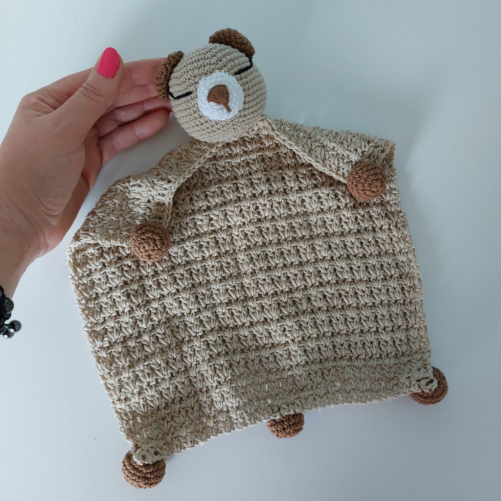 Crocheted Bear Baby Comforter