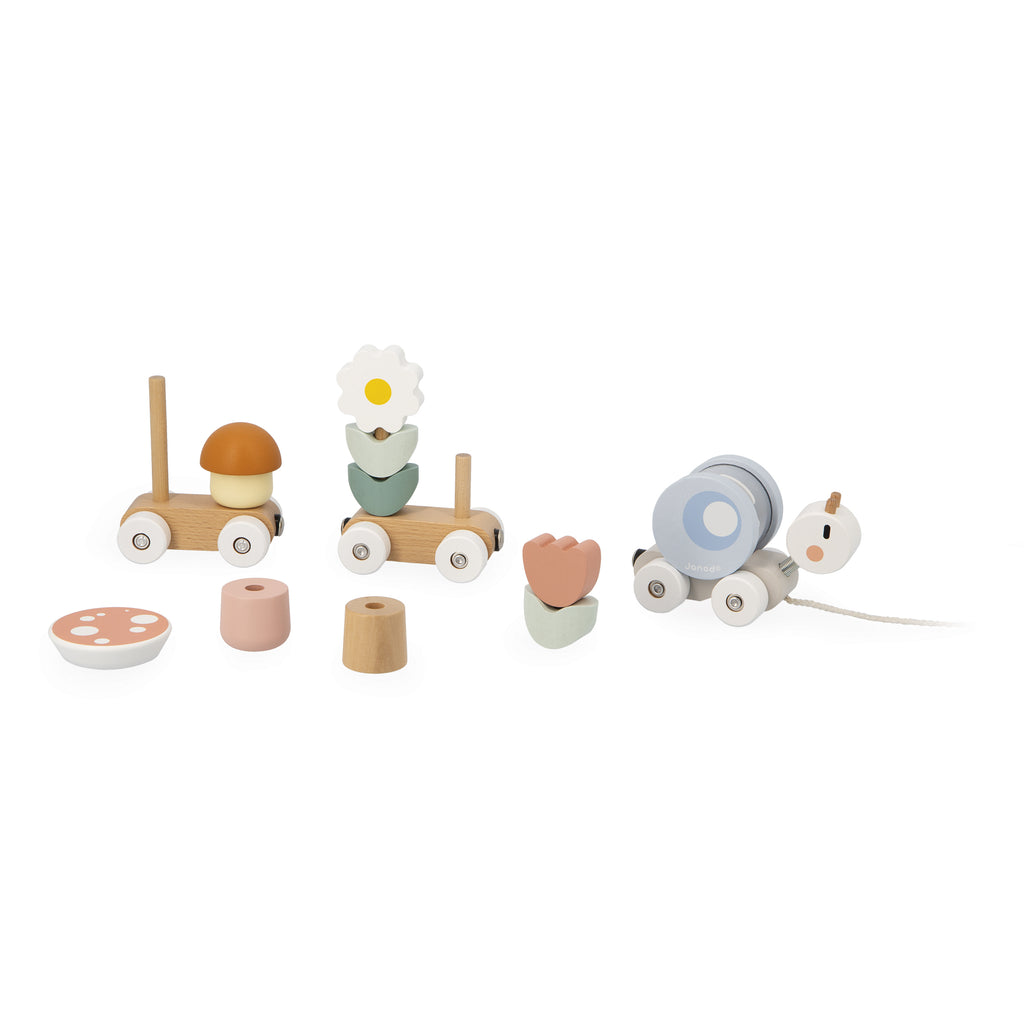 Wooden Pull-Along Train by Janod | Cotton Planet