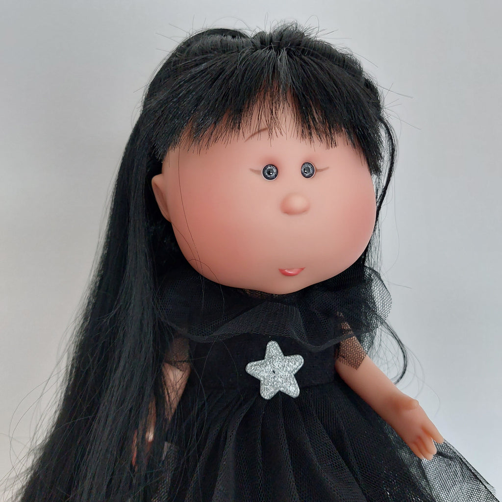 Mia in Black Special Edition Doll Nines D'Onil