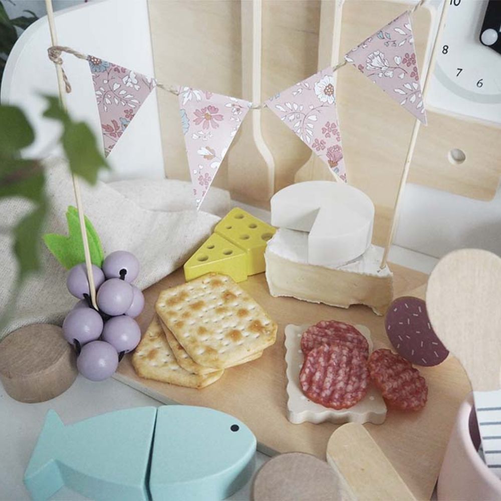 Tapas Wooden Play Set by Jabadabado | Cotton Planet