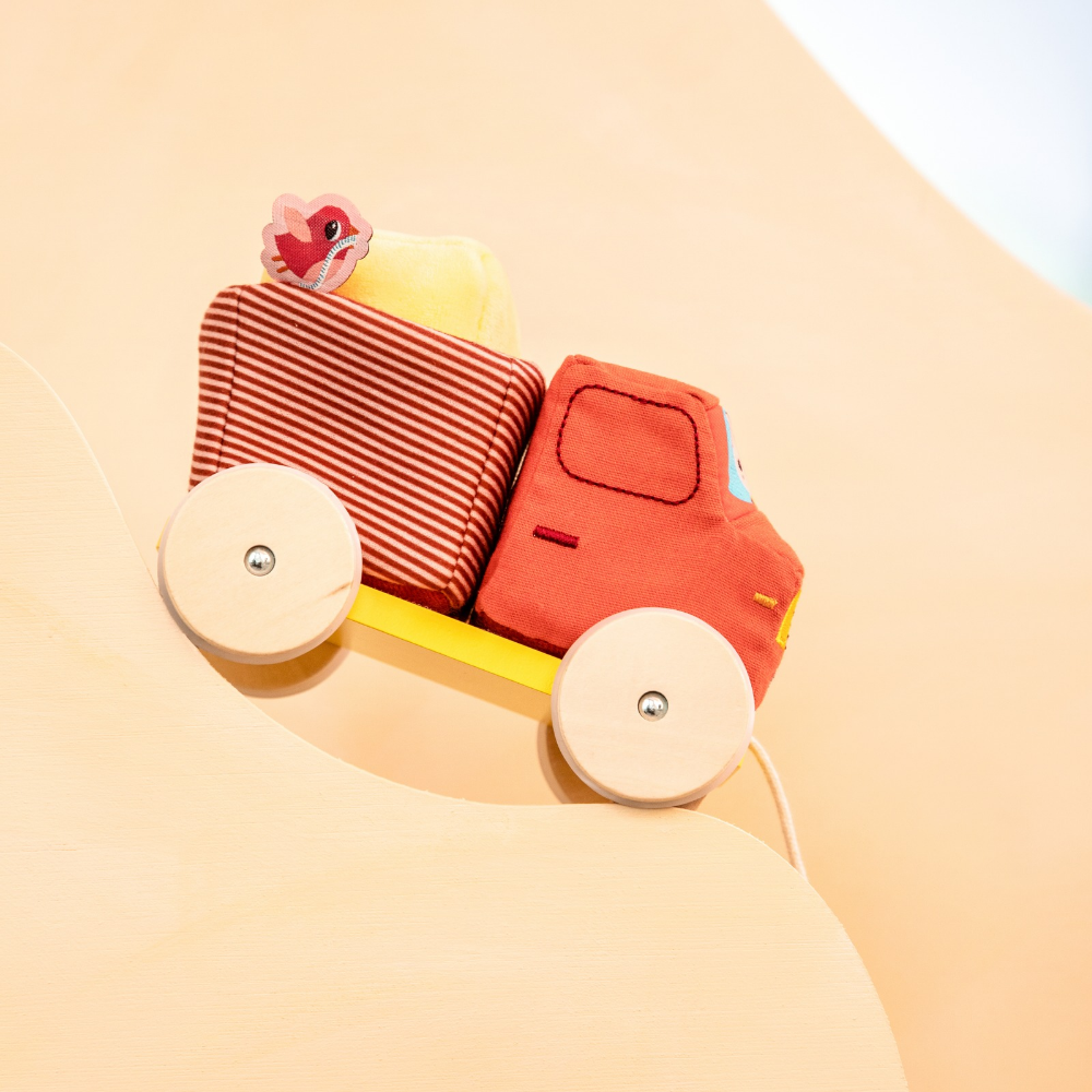 Pull Along Wood and Fabric Truck by Lilliputiens | Cotton Planet